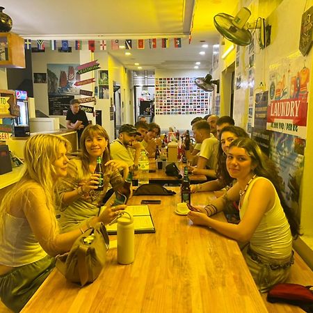 Ha Long Fancy Hostel With Vegetarian And Vegan Restaurant מראה חיצוני תמונה