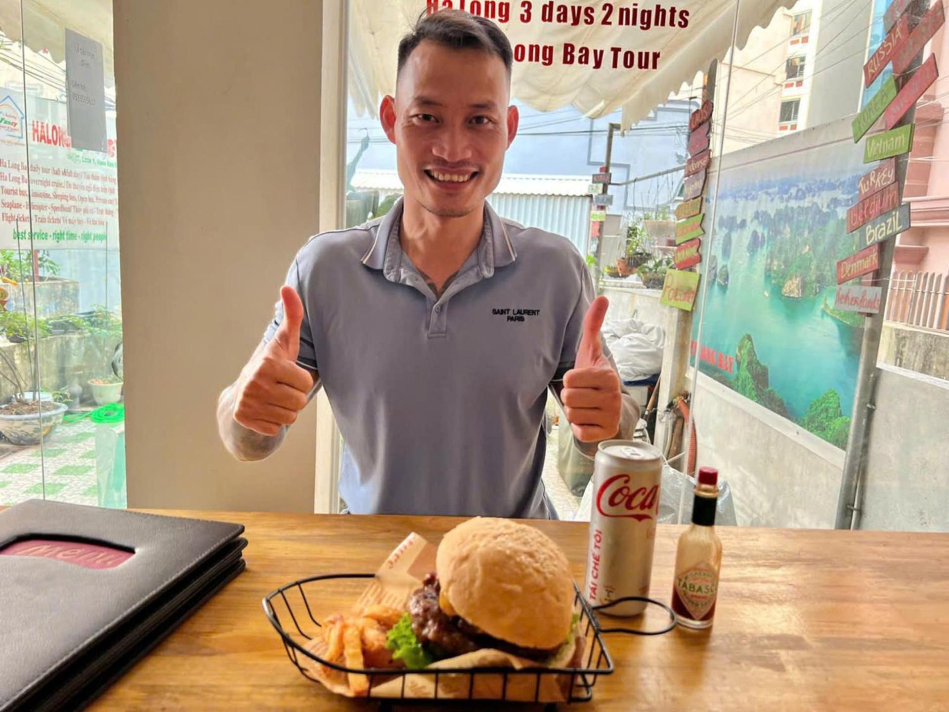 Ha Long Fancy Hostel With Vegetarian And Vegan Restaurant מראה חיצוני תמונה